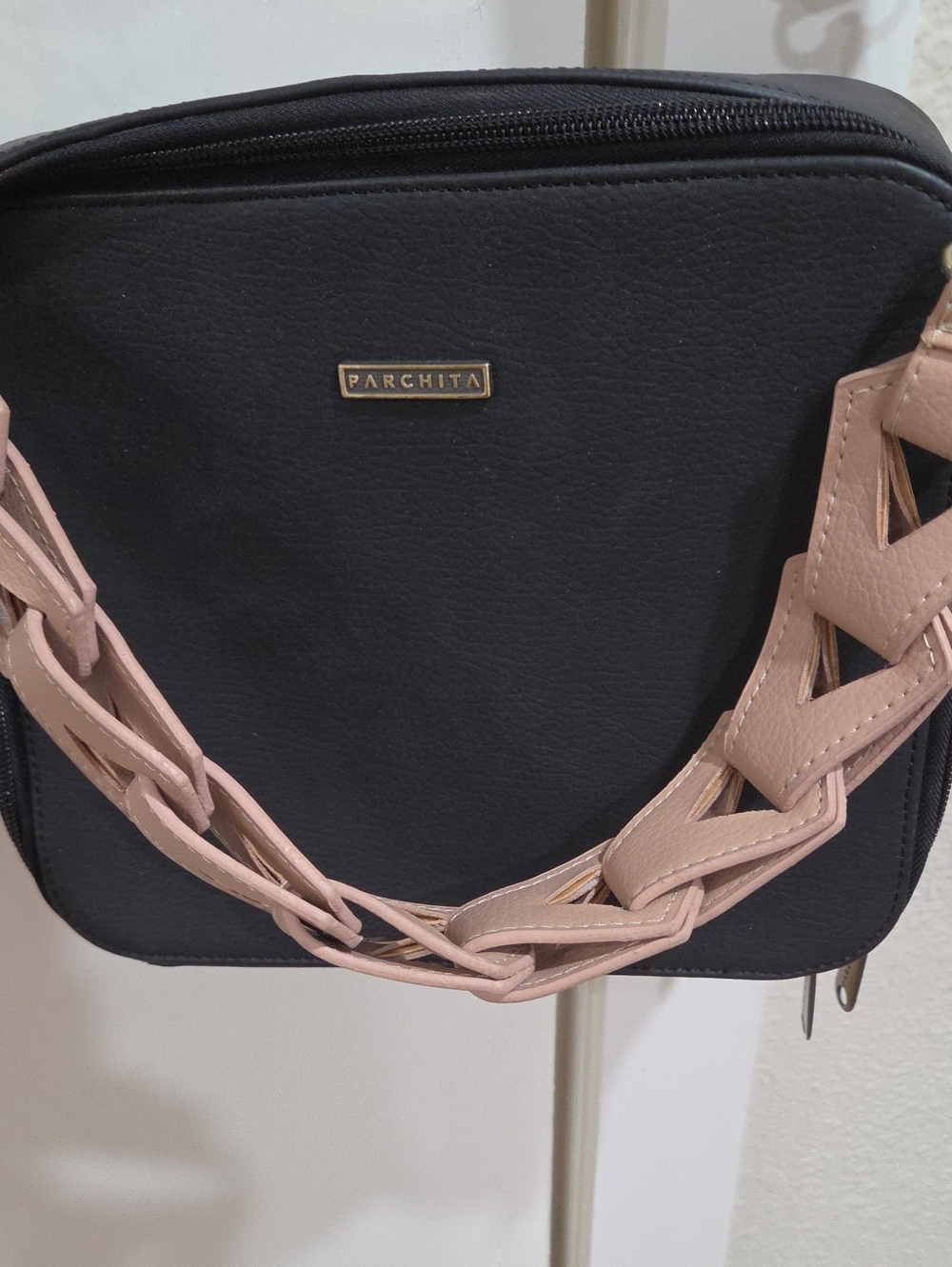 Parchita Black Crossbody Bag with Pink Braided Strap